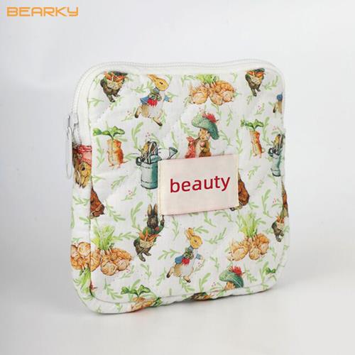 best-makeup-organizer-bag (2)